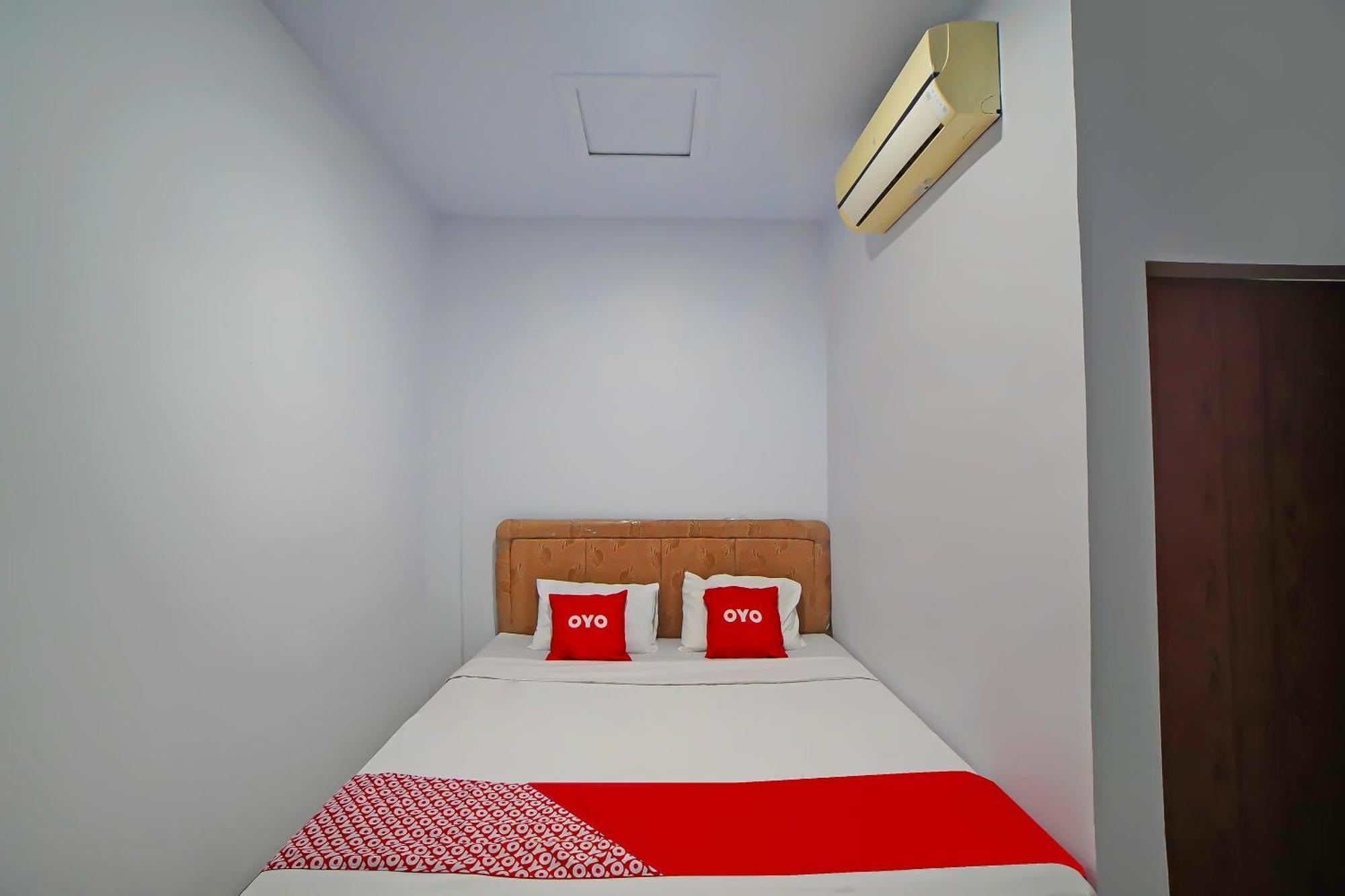 Hotel Oyo 92342 Batik Traveller